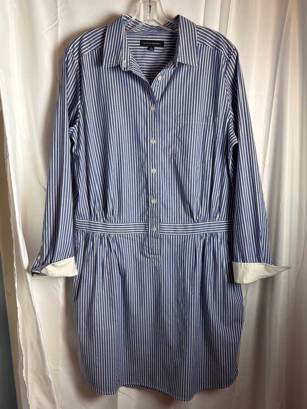 Banana Republic Shirt Dress in Blue Pinstripes & White Cuffs; Size 12